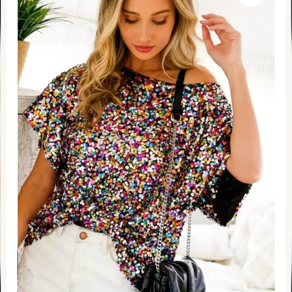 Bling Fling Sequin Top - Picture 6 of 15